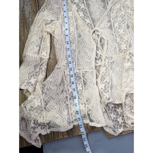 Haute Monde Boho Lace Cardigan Cream Sheer Floral Tie Front Handkerchief Hem S - Picture 5 of 8